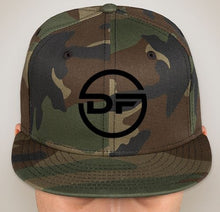 New Era DF Snapback Camo w/ Black Logo